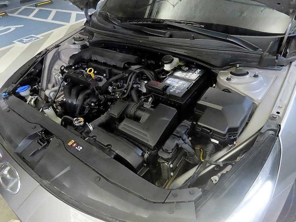 Hyundai Avante — photo 19