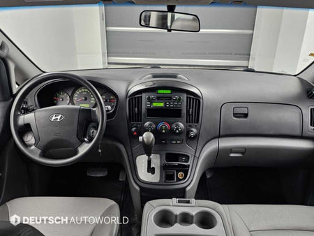 Hyundai Starex — photo 07