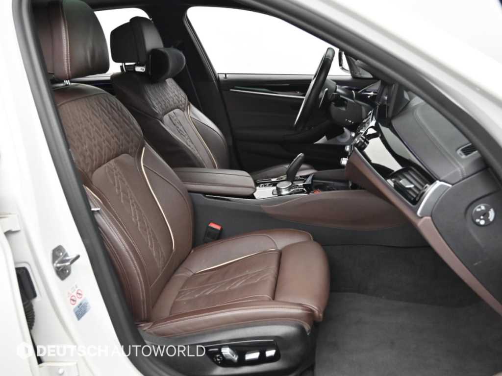 BMW 5-Series — photo 10