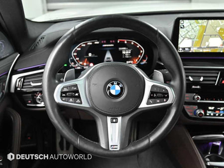 BMW 5-Series — photo 13