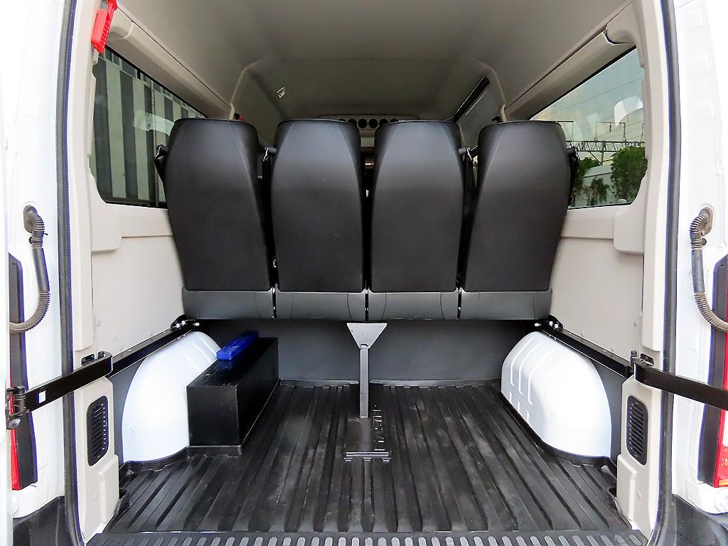 RENAULT Master — photo 18