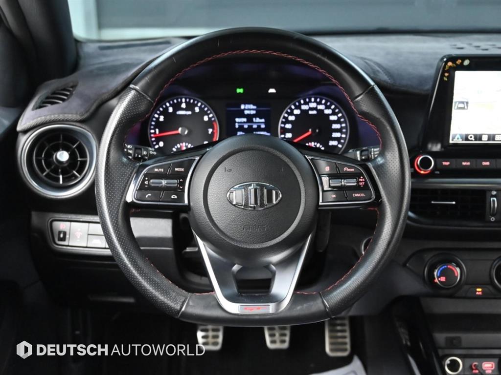 Kia K3 — photo 13