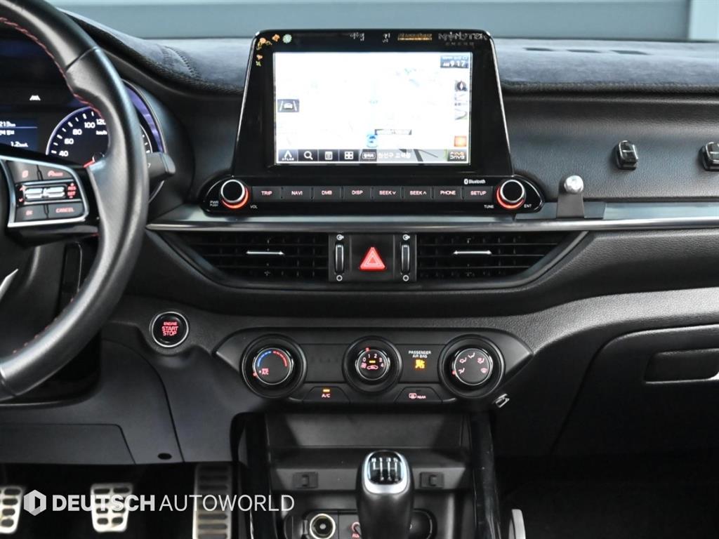 Kia K3 — photo 14