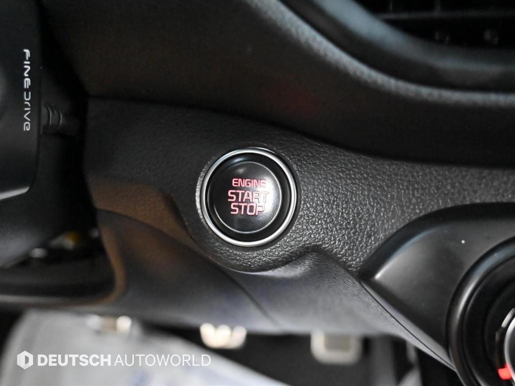 Kia K3 — photo 18