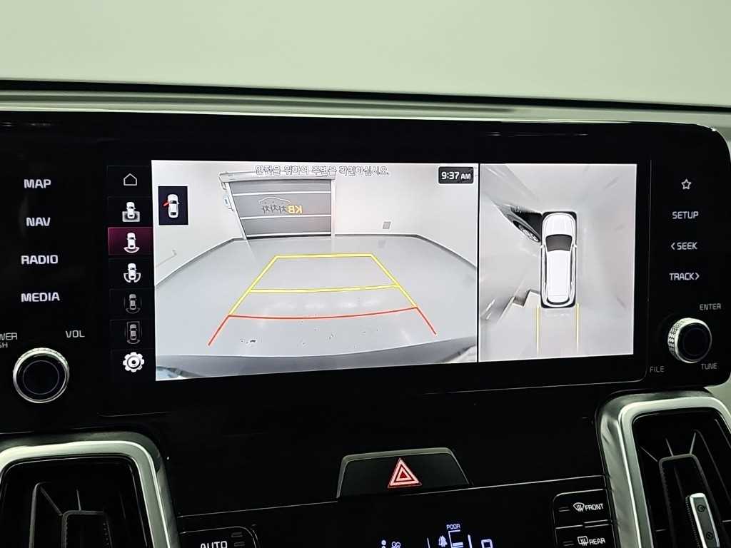 Kia Sorento — photo 16