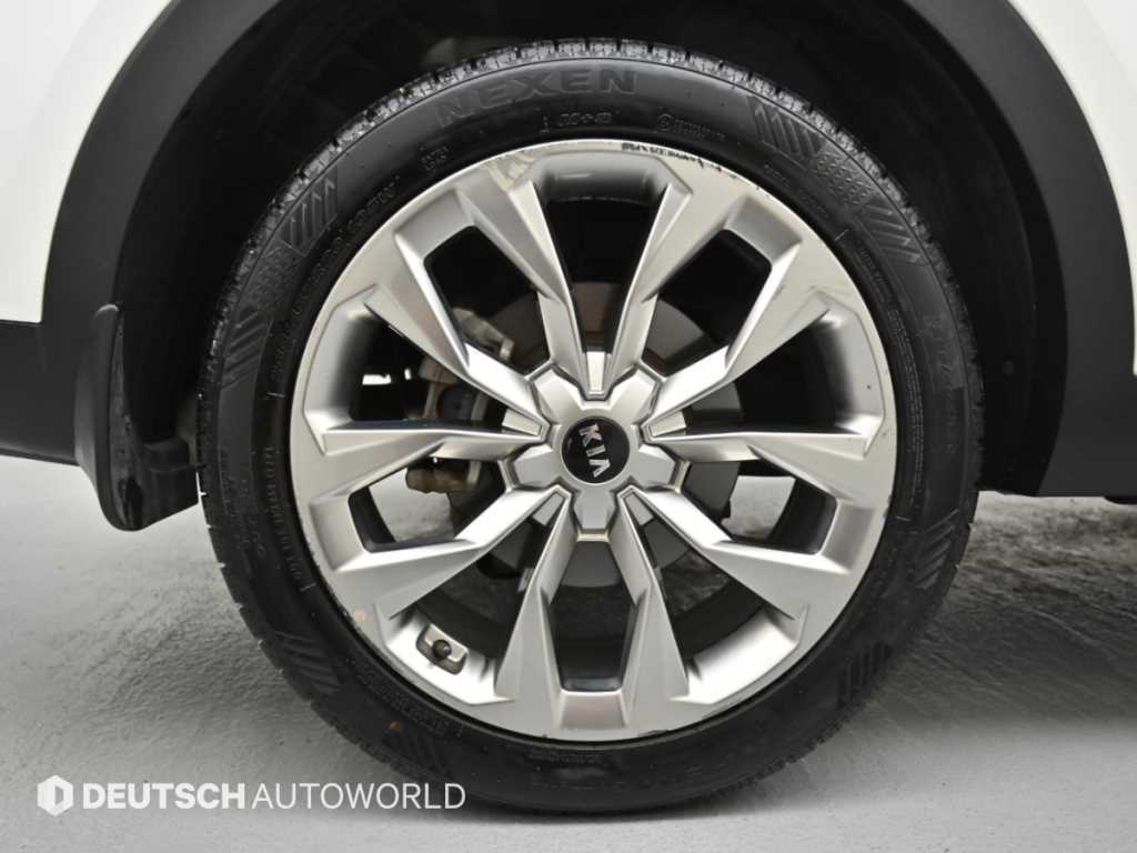 Kia Sorento — photo 05
