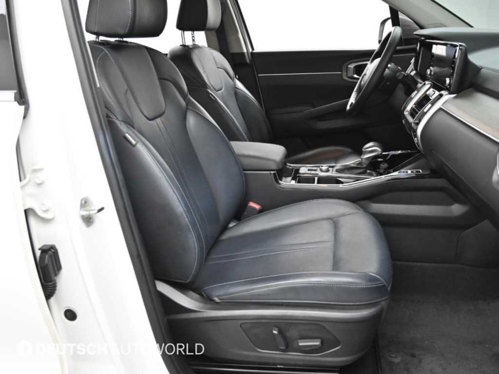 Kia Sorento — photo 10
