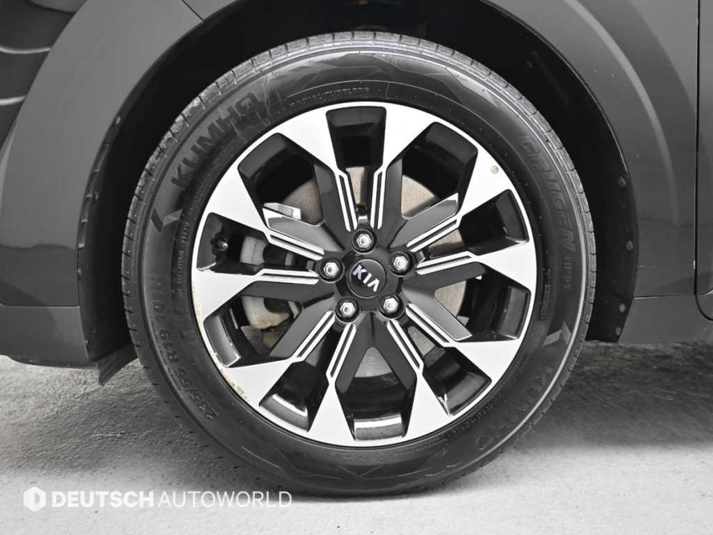 Kia Carnival — photo 05