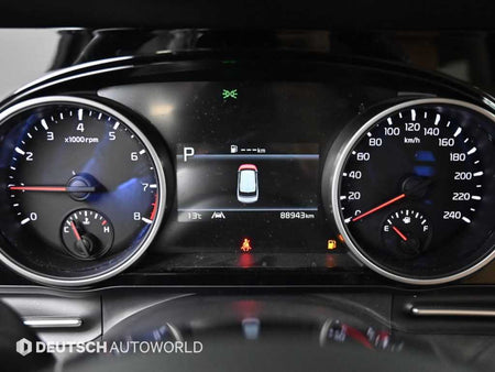 Kia Carnival — photo 08