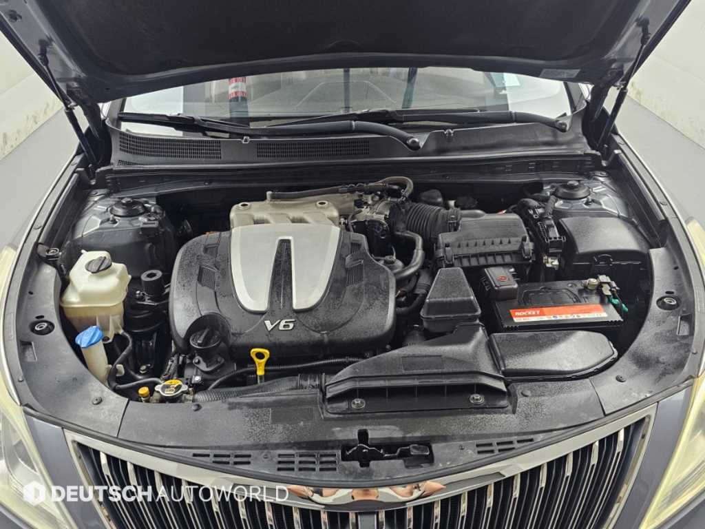 Hyundai Grandeur — photo 07
