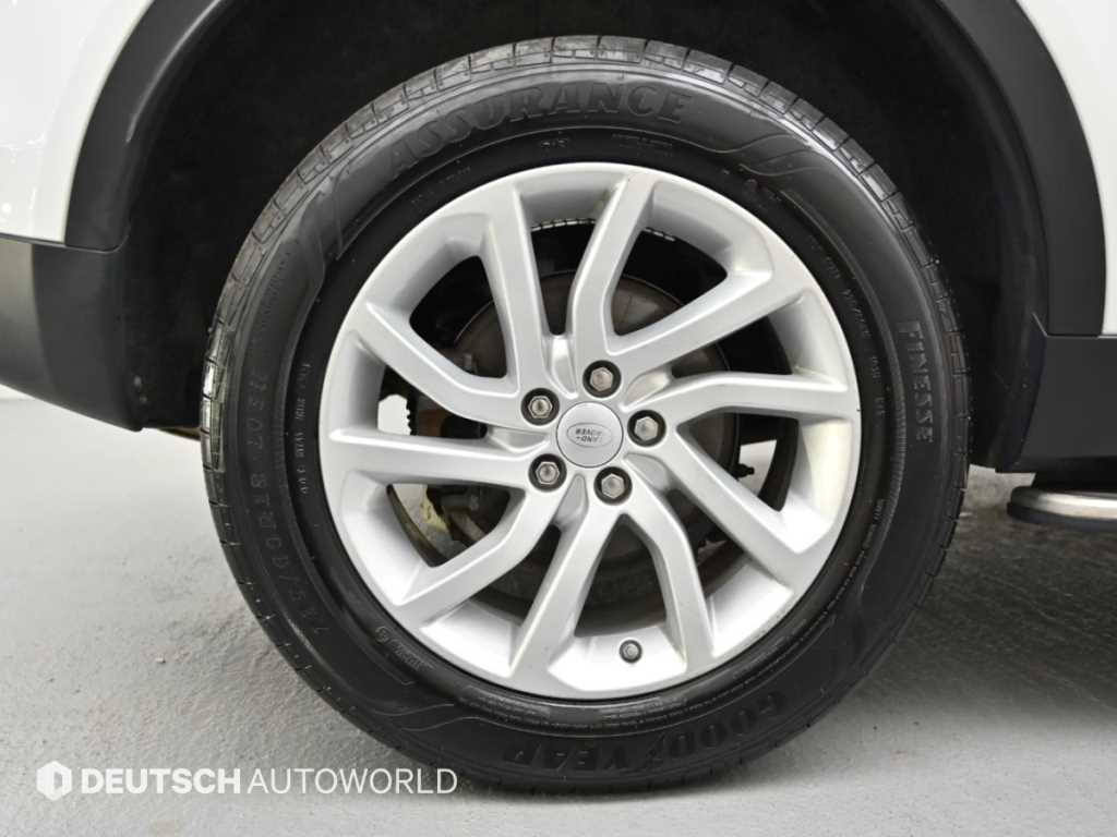 Land Rover Discovery Sport — photo 05