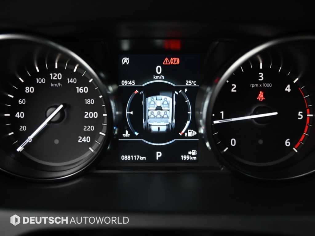 Land Rover Discovery Sport — photo 08
