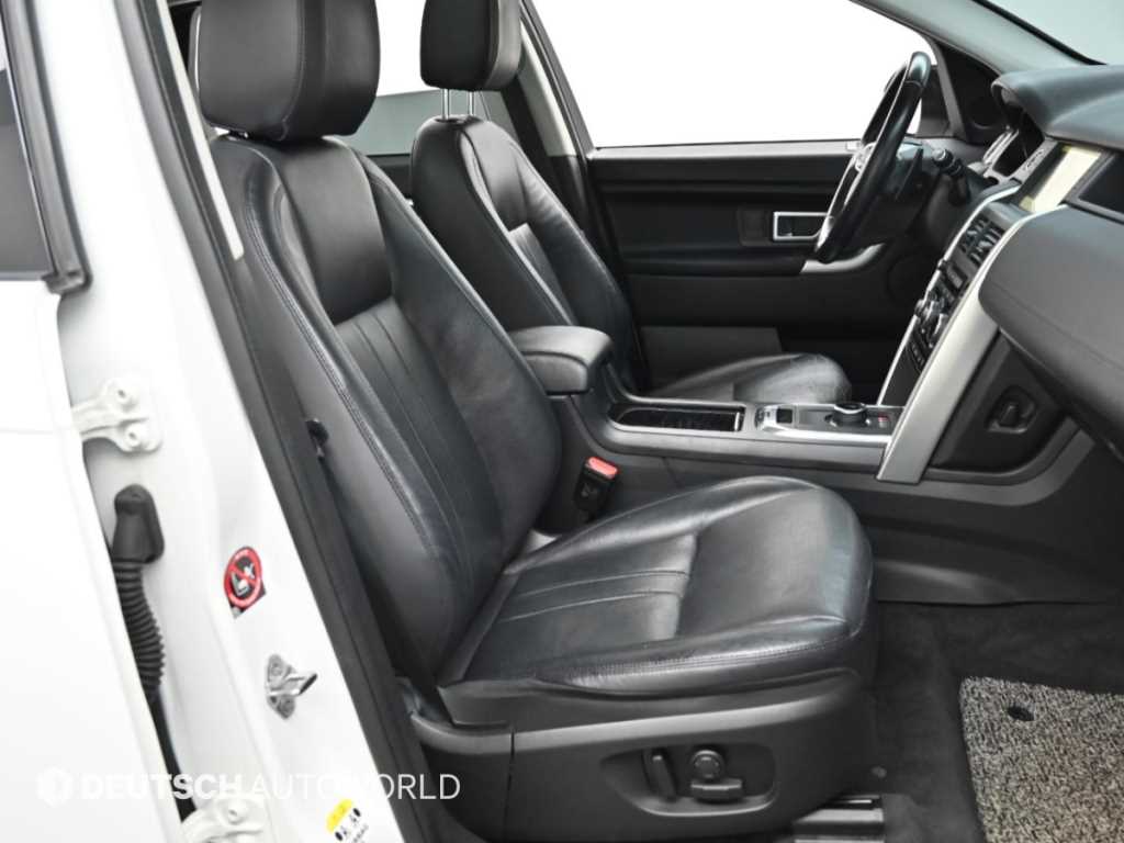 Land Rover Discovery Sport — photo 10