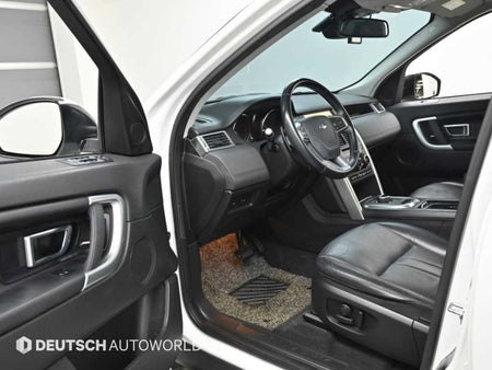 Land Rover Discovery Sport — photo 11