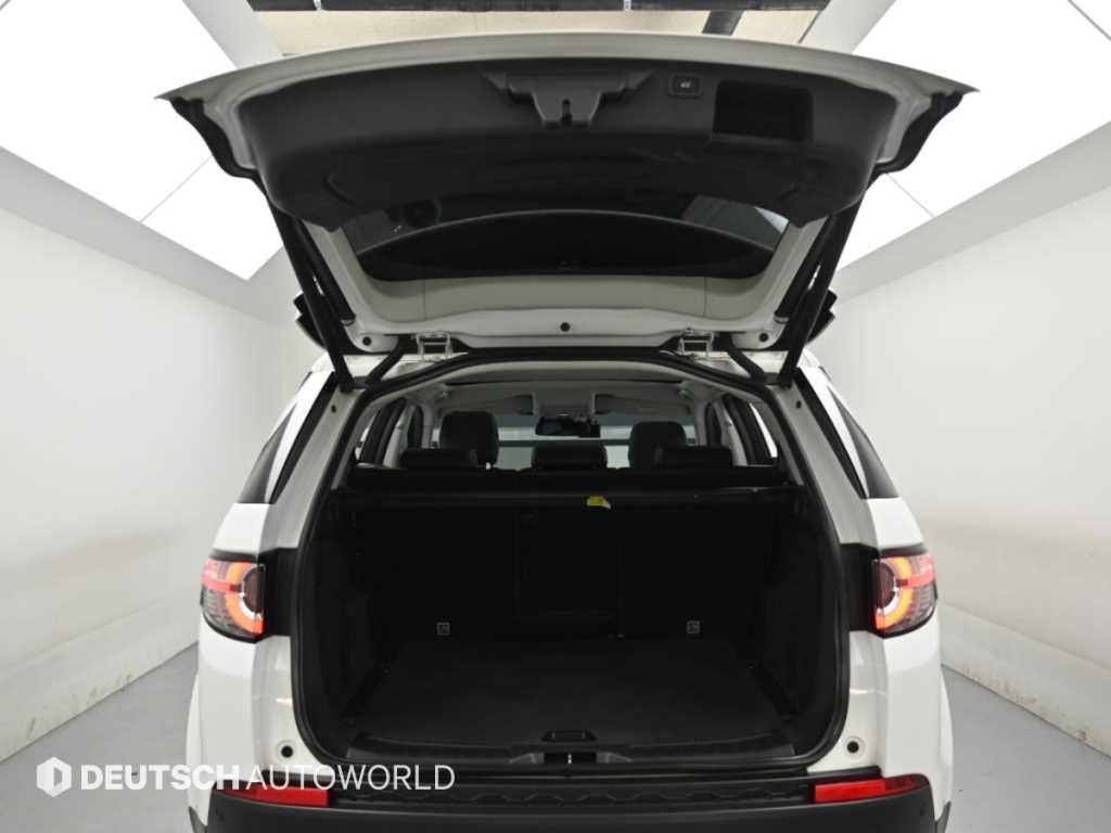 Land Rover Discovery Sport — photo 19