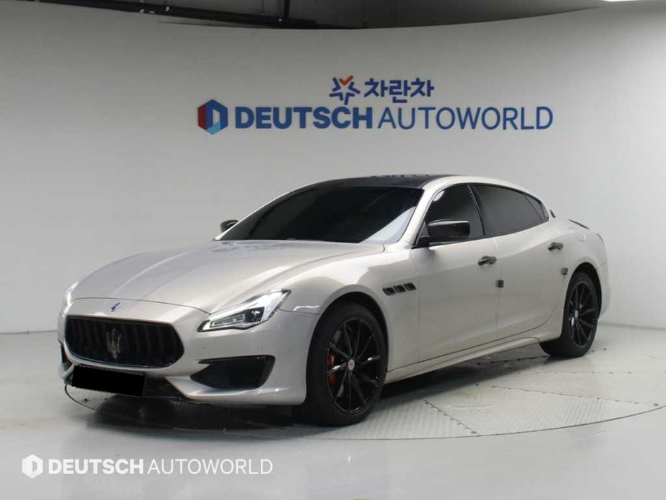 Maserati Quattroporte — photo 02