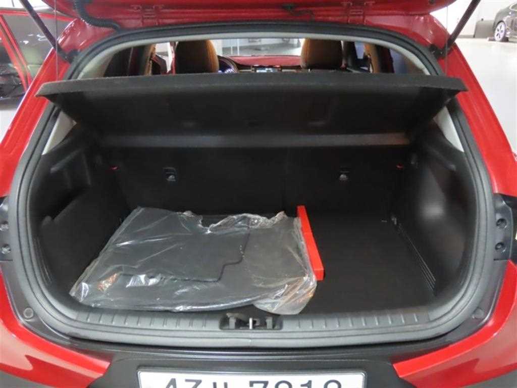 Kia Stonic — photo 18