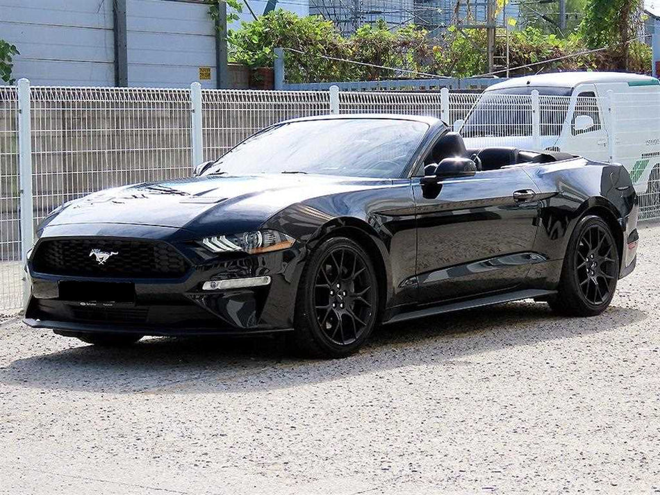 Ford Mustang — photo 02
