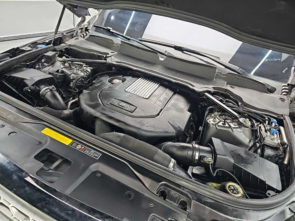 Land Rover Discovery — photo 05