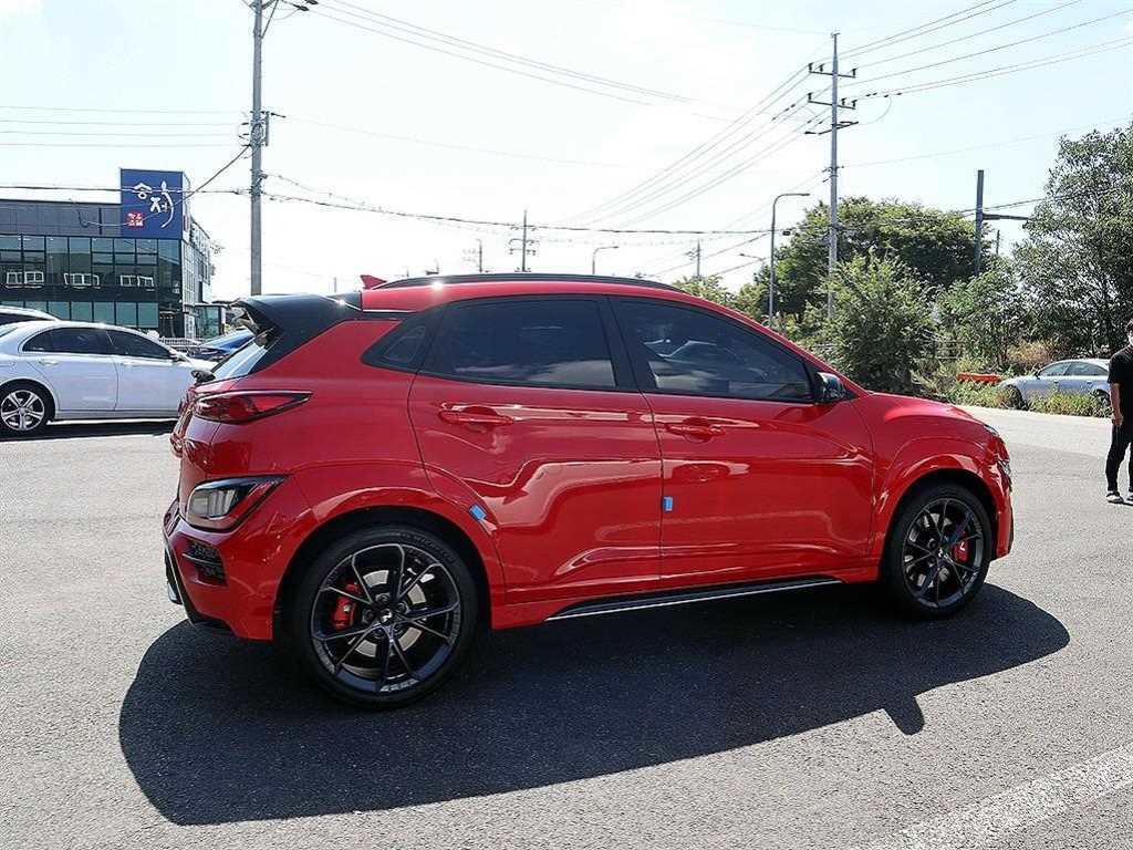 Hyundai Kona — photo 04