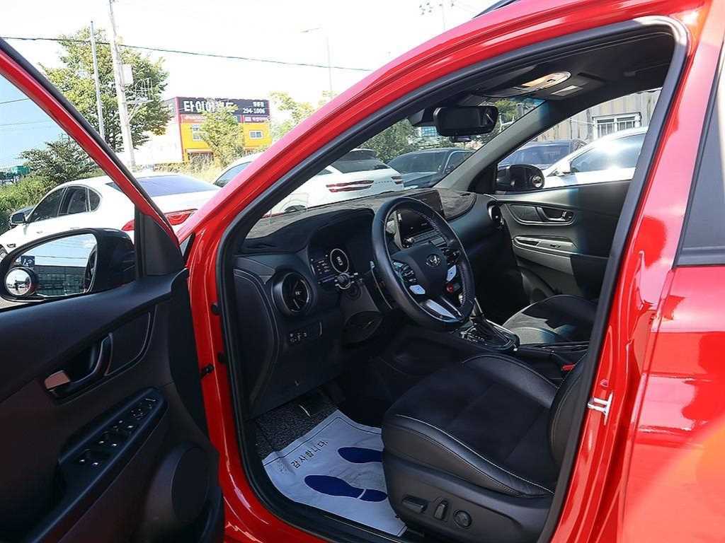 Hyundai Kona — photo 17