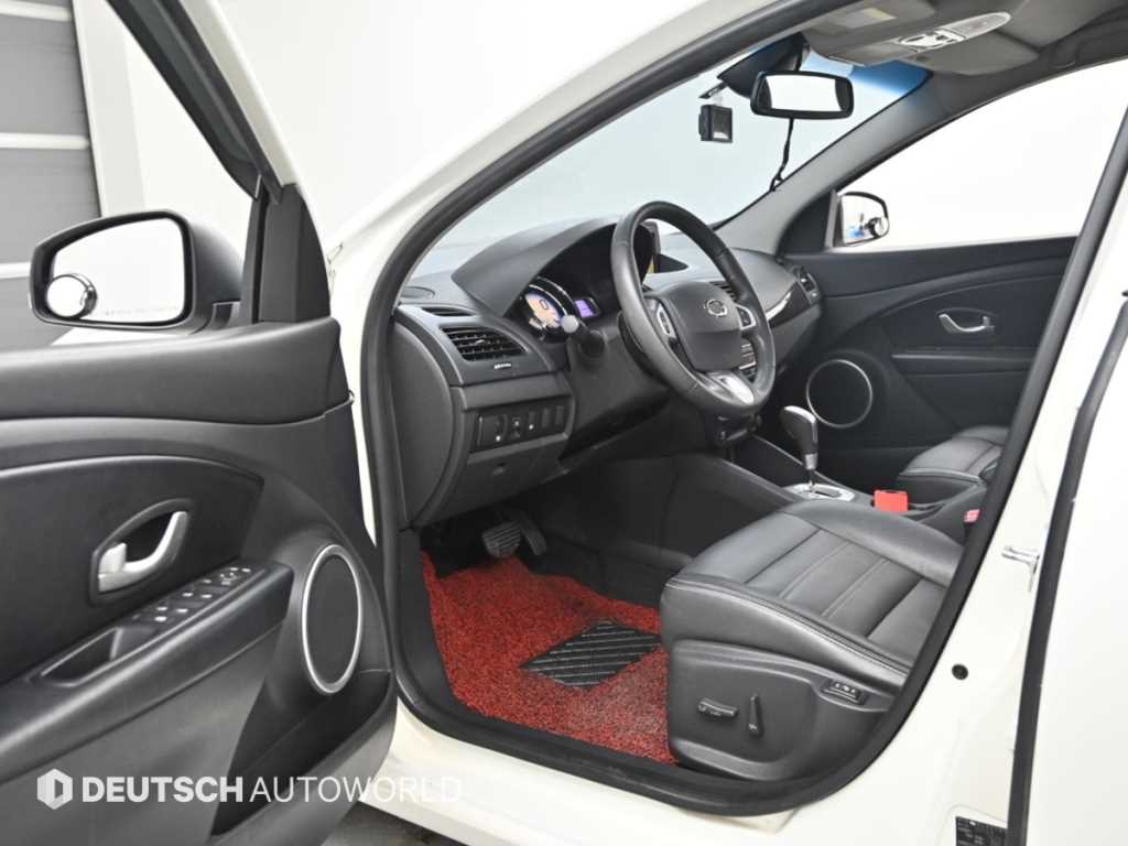 RENAULT SM3 — photo 11