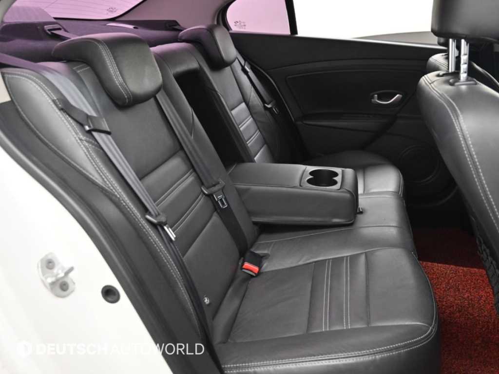 RENAULT SM3 — photo 12