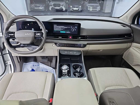 Kia Carnival — photo 01