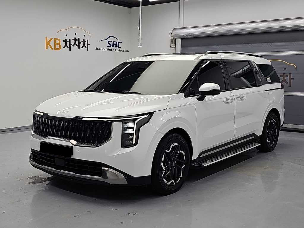 Kia Carnival — photo 02