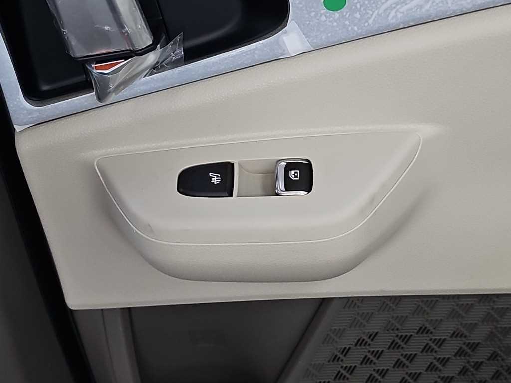 Kia Carnival — photo 14