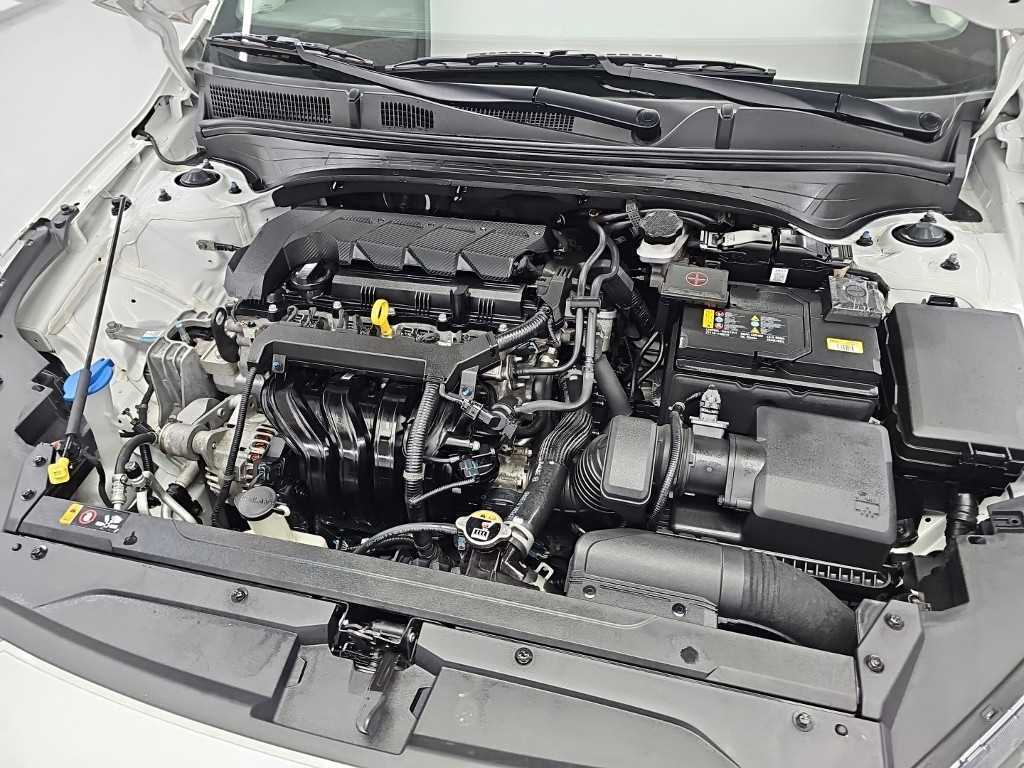 Kia K3 — photo 05