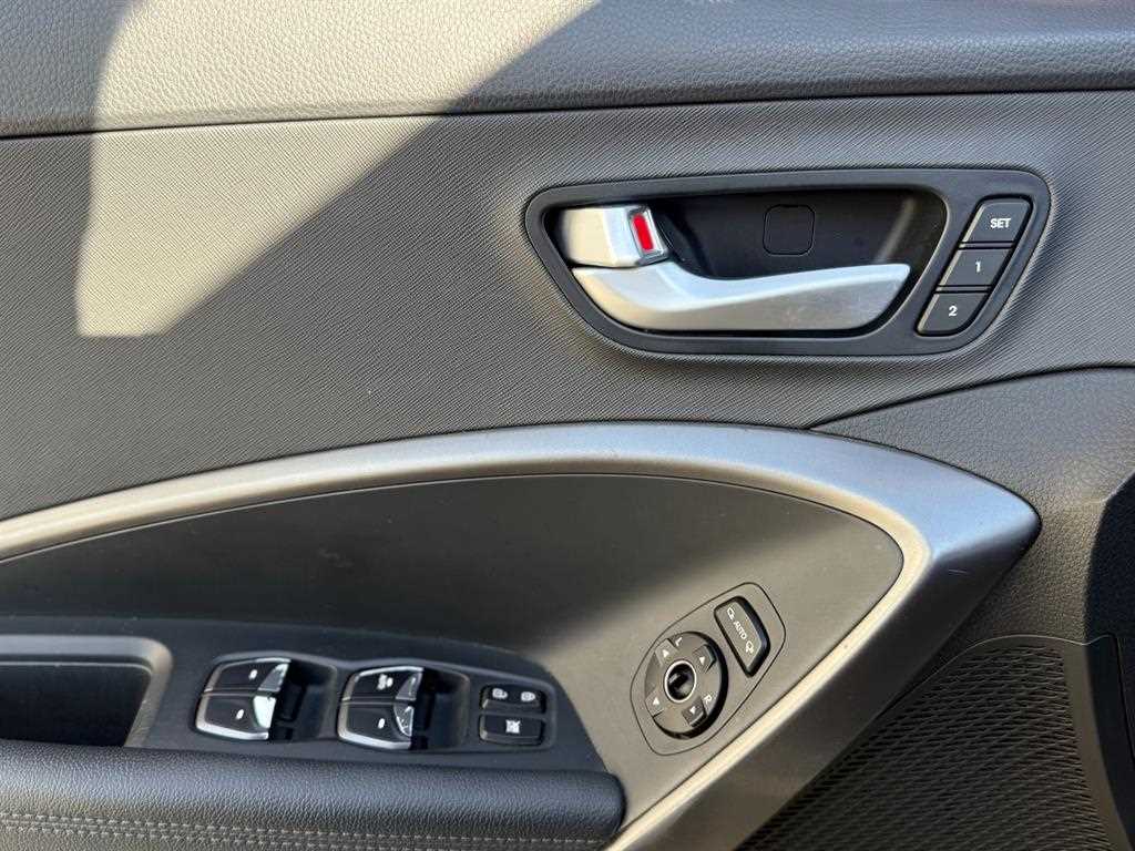 Hyundai Santafe — photo 11