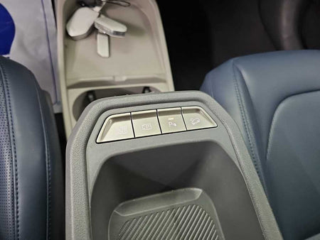 Kia EV3 — photo 16