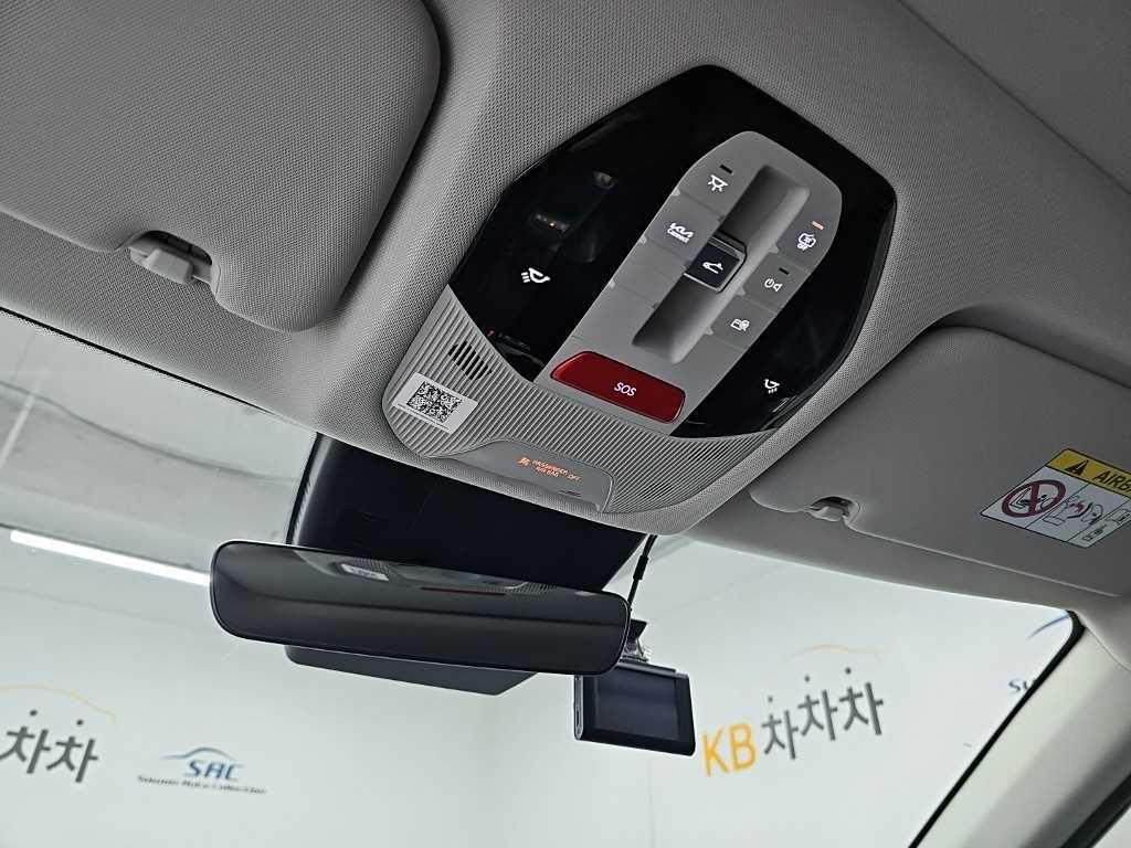 Kia EV3 — photo 17