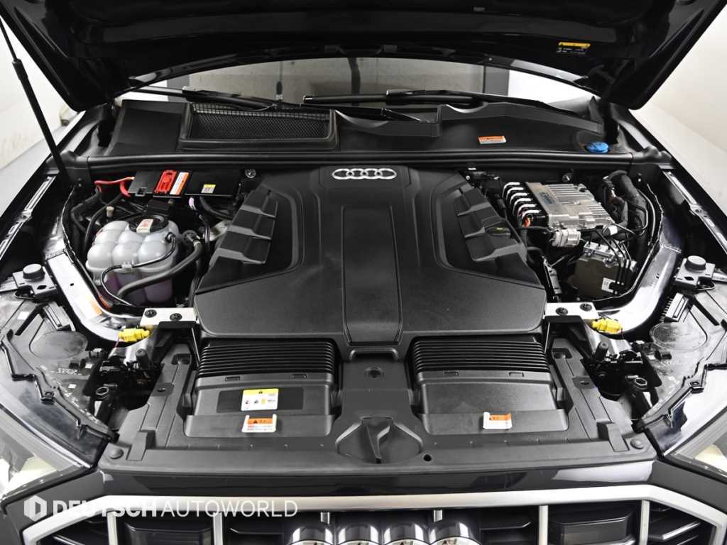 Audi Q7 — photo 06
