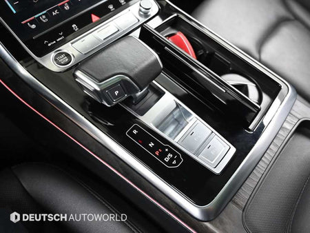 Audi Q7 — photo 09