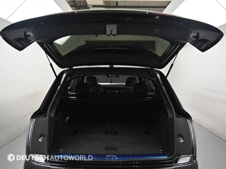 Audi Q7 — photo 19