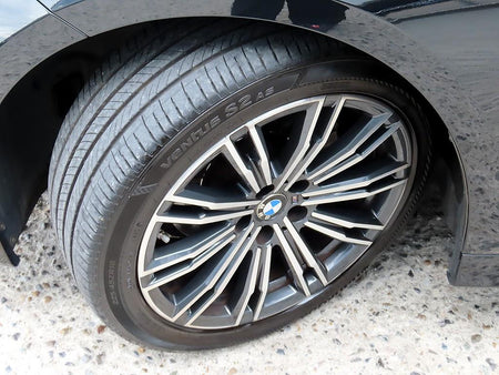 BMW 3-Series — photo 20
