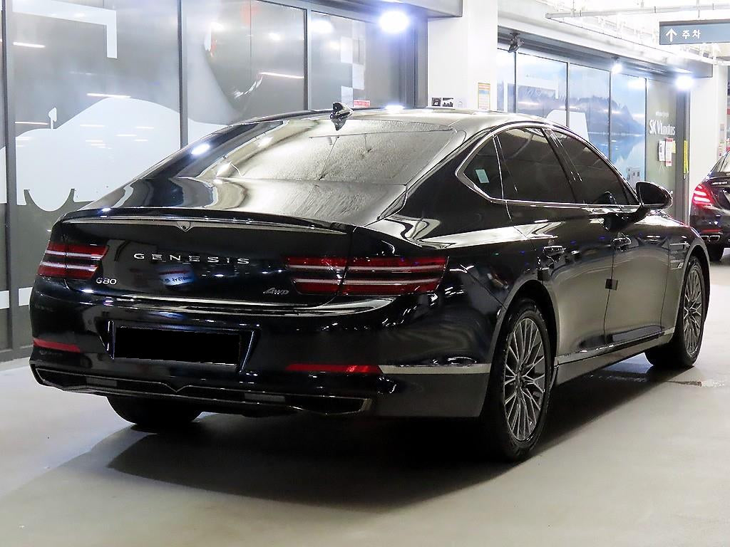 Genesis G80 — photo 04