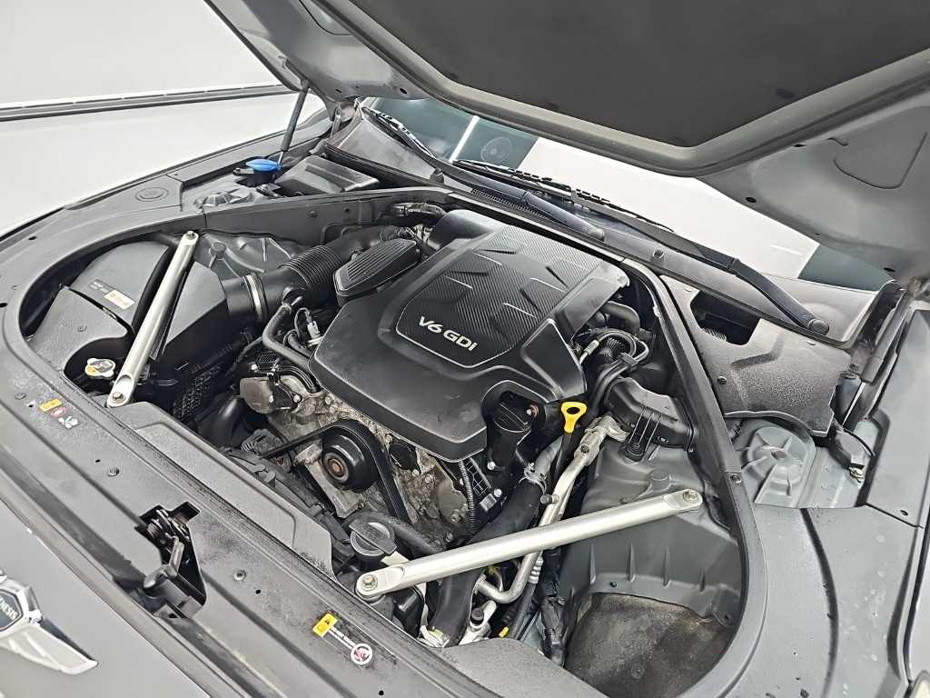 Genesis EQ900 — photo 05