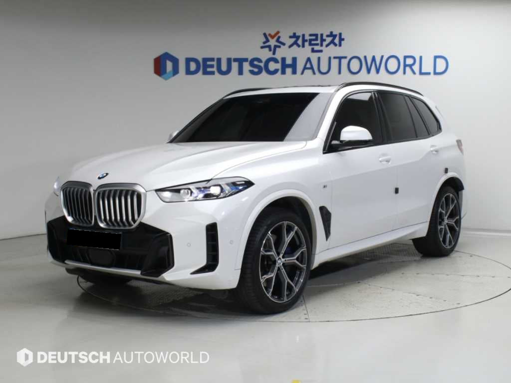 BMW X5 — photo 01