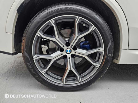 BMW X5 — photo 05