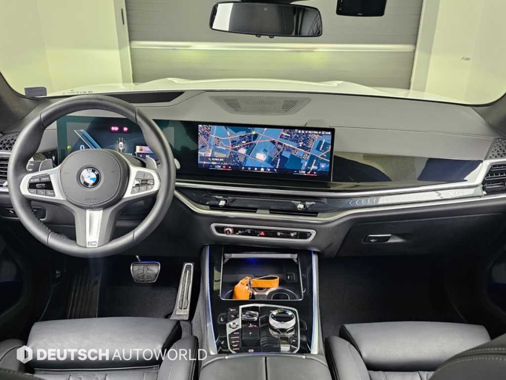 BMW X5 — photo 07