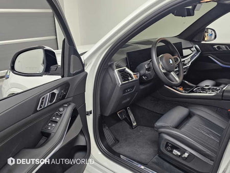 BMW X5 — photo 11