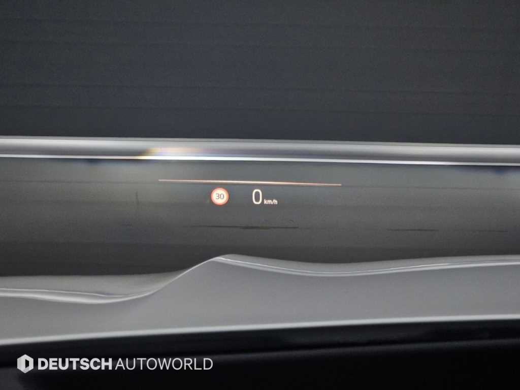 BMW X5 — photo 17
