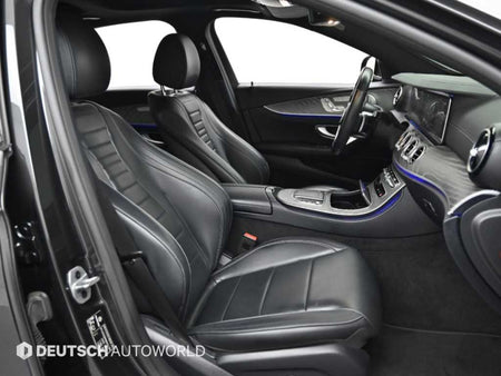 Mercedes-Benz E-Class — photo 10