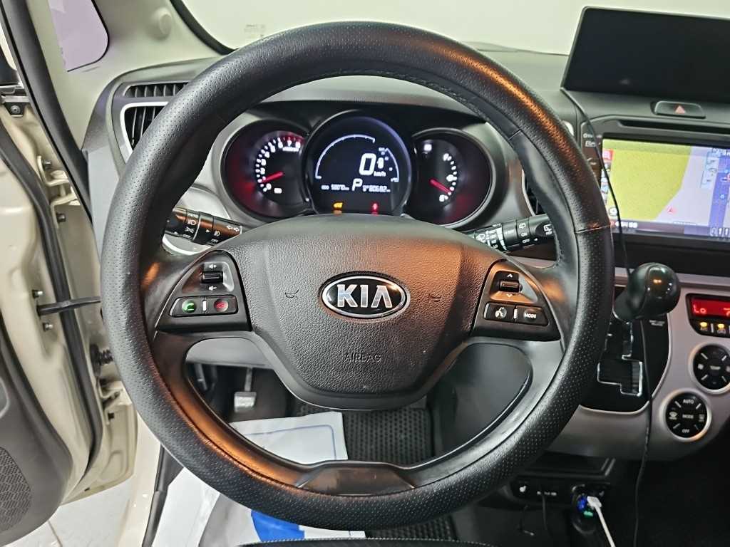 Kia RAY — photo 09