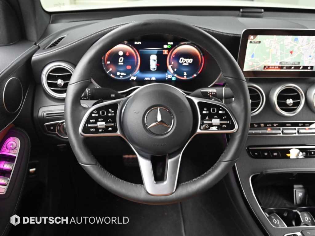 Mercedes-Benz GLC-Class — photo 13