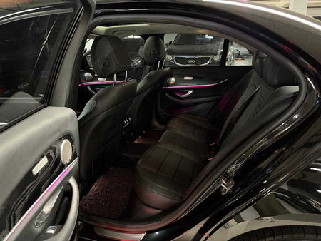 Mercedes-Benz E-Class — photo 08
