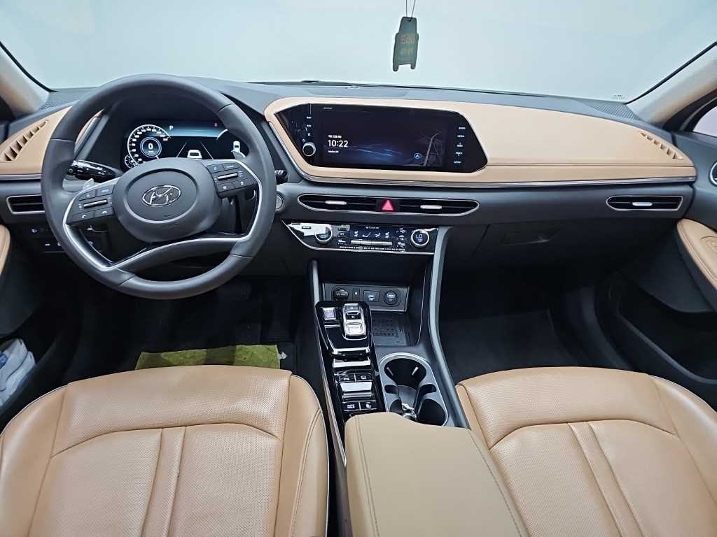 Hyundai Sonata — photo 07